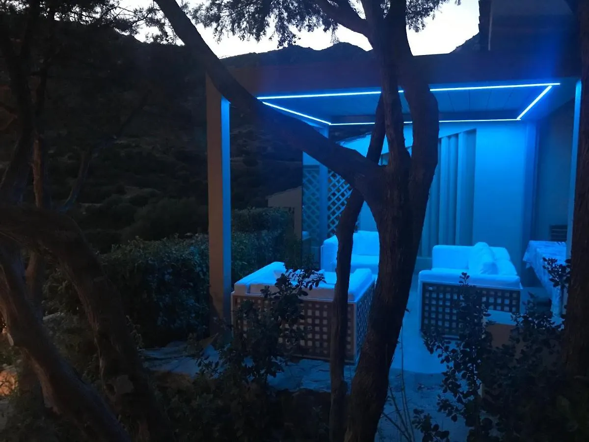 Villa Sardinia Seaview&Spapool ヴィッラシミーウス 0*,  イタリア